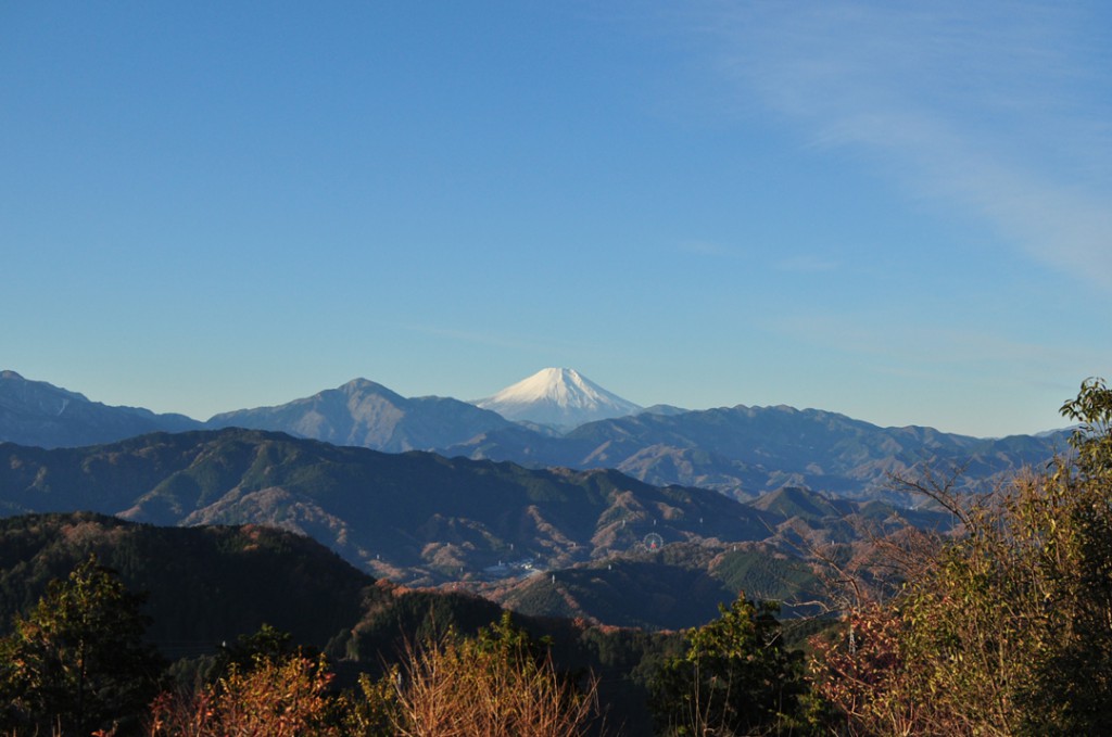 高尾山頂から